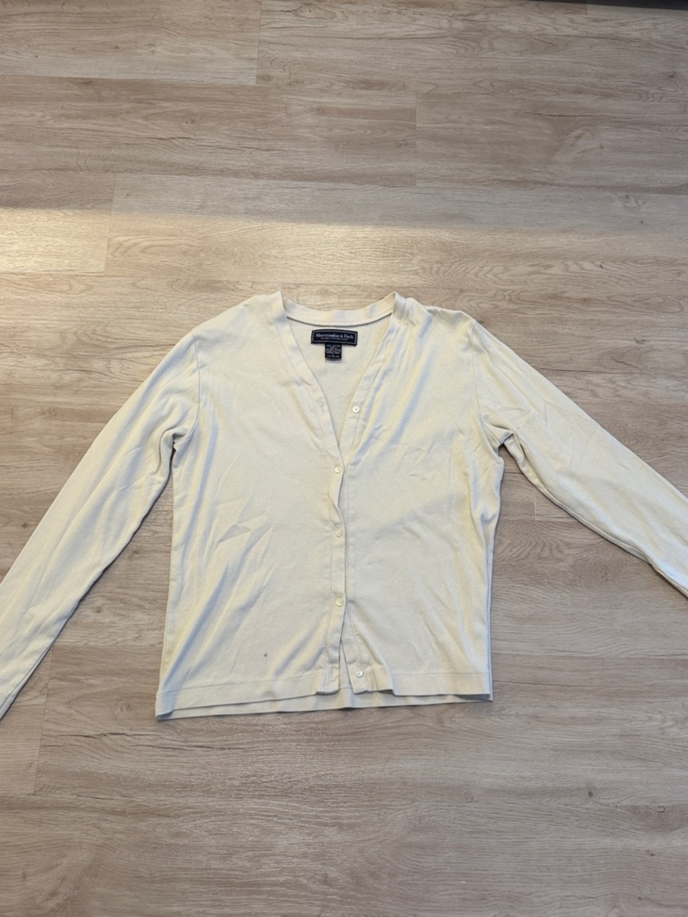 Abercrombie Cream Button-Front V-Neck Cardigan